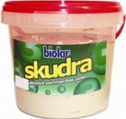 SKUDRA abrazīva saimniecības pasta 1.3kg